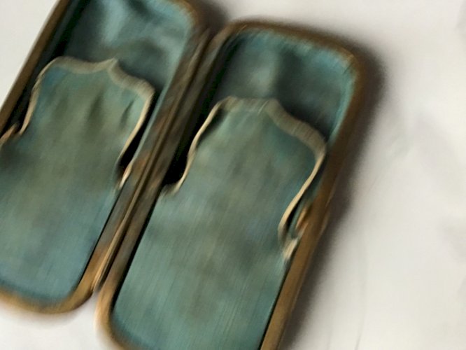 Ancien étui en corne pour carnet de bal avec incrustation Napoleon III 19eme