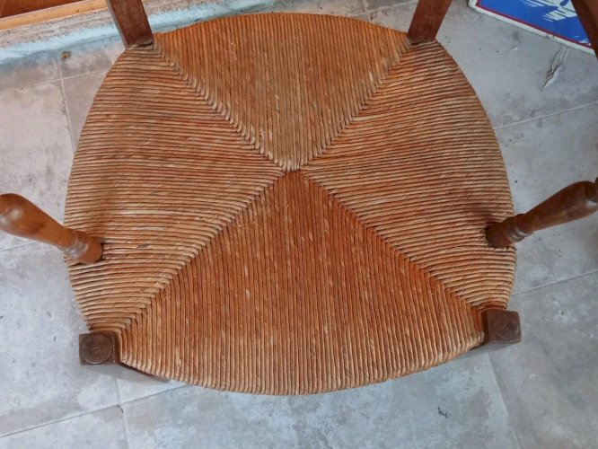 Ancien fauteuil bois rustique paillé  provencal 19 Ème antique Wooden armchair