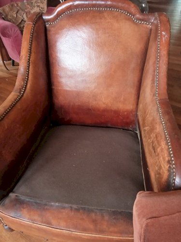 Ancien Fauteuil  De cabinet de bureau De Bibliothèque De Lecture Cuir Clou