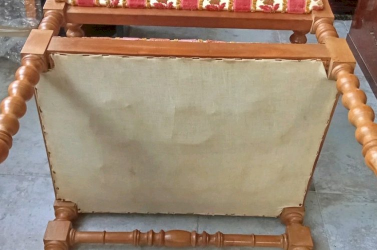 Ancien fauteuil style néo gothique provencal 19 Ème Velours Décor floral