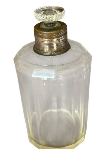 ancien flacon de parfum de collection Cristal Bouchon argent Massif XIXe siècle