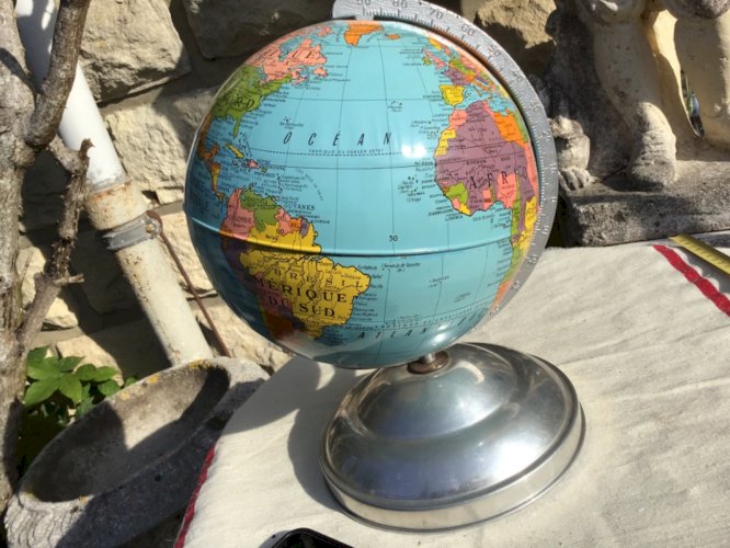 ANCIEN GLOBE TERRESTRE DE MARQUE TARIDE GEOGRAPHIE PIED ALU 1930