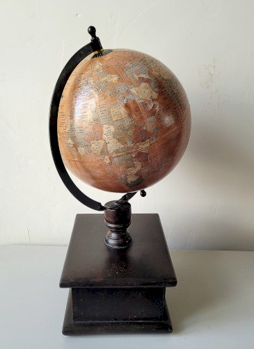 Ancien globe terrestre