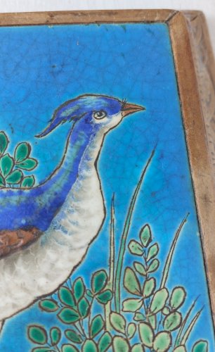 Ancien grand dessous de plat en émaux de Longwy, décor oiseau