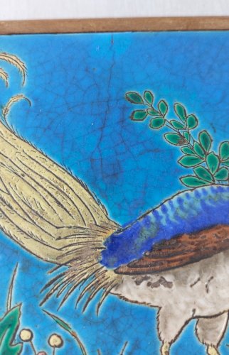 Ancien grand dessous de plat en émaux de Longwy, décor oiseau