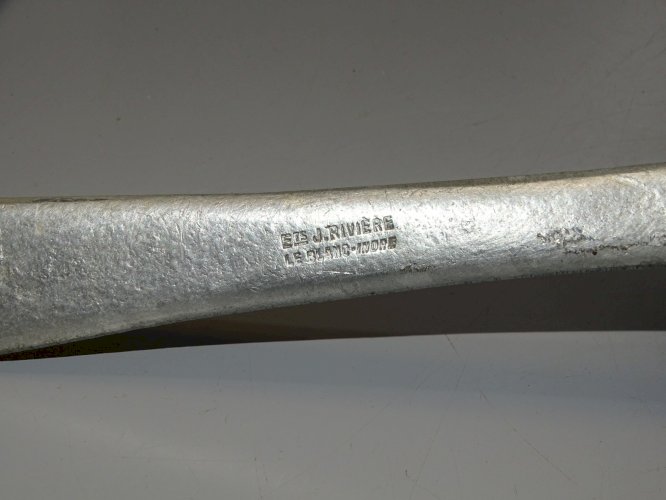 -ANCIEN GRAND EGOUTTOIR PASSOIRE en ALUMINIUM MARQUE J.RIVIERE LE BLANC INDRE  D