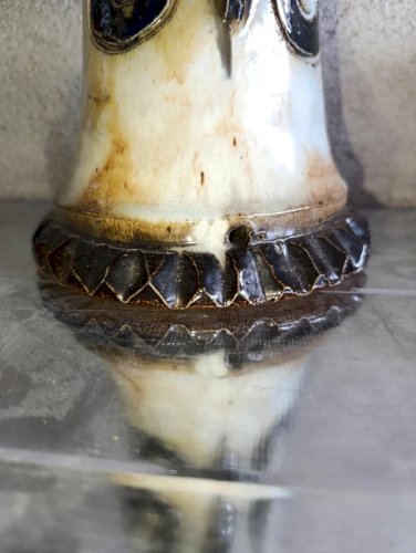 ancien grand pied de lampe  en ceramique signé roger guerin
