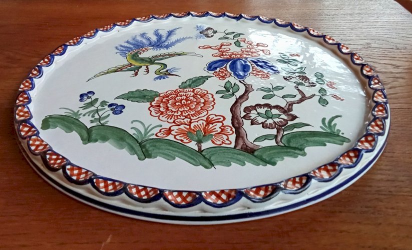 Ancien grand plat céramique Yvon Roy Décor oiseau du Paradis fleurs pivoine