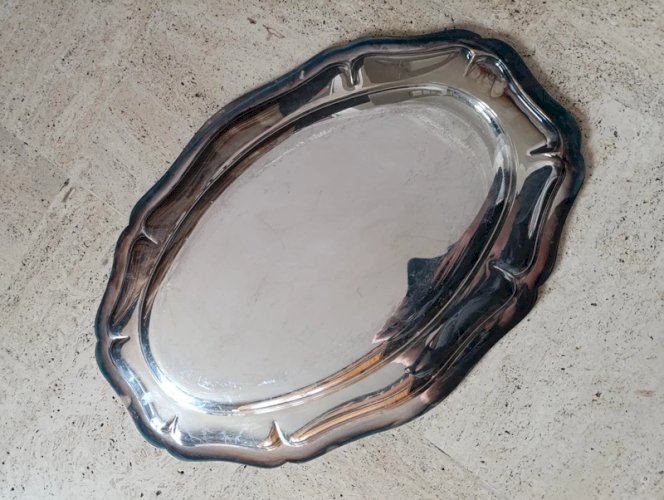 ancien grand plat ovale en metal argent signe st medard en etat correct