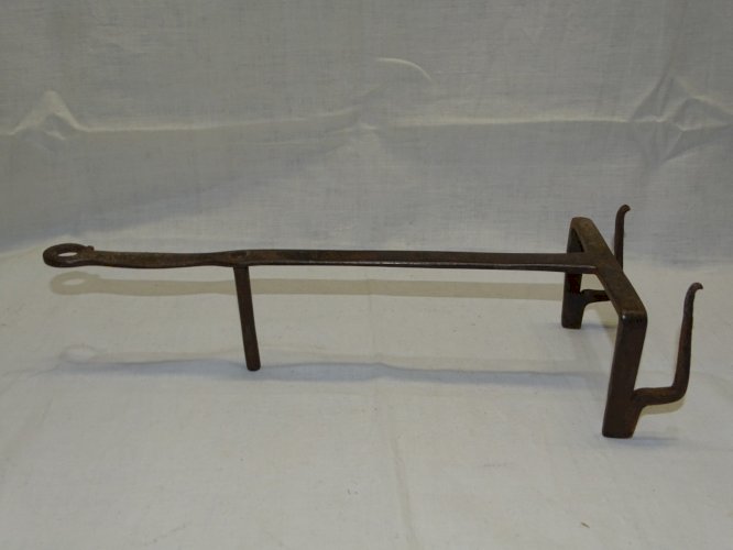 - ANCIEN GRILLE PAIN DE CHEMINEE FER FORGE COLLECTION ART  POPULAIRE déco    D