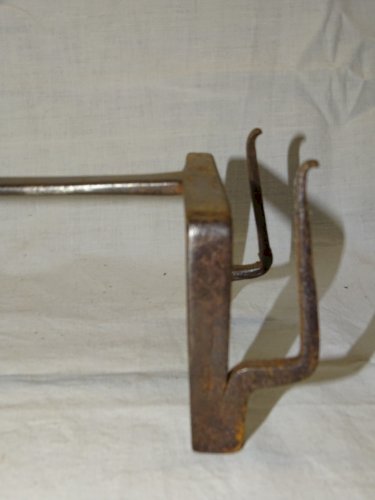 - ANCIEN GRILLE PAIN DE CHEMINEE FER FORGE COLLECTION ART  POPULAIRE déco    D