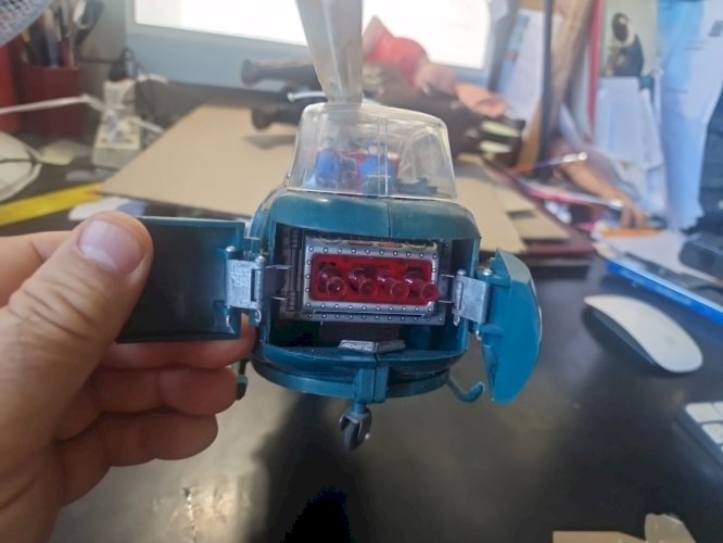 ANCIEN HELICOPTERE  BATTERY  toy 1960 JAPON pour restauration