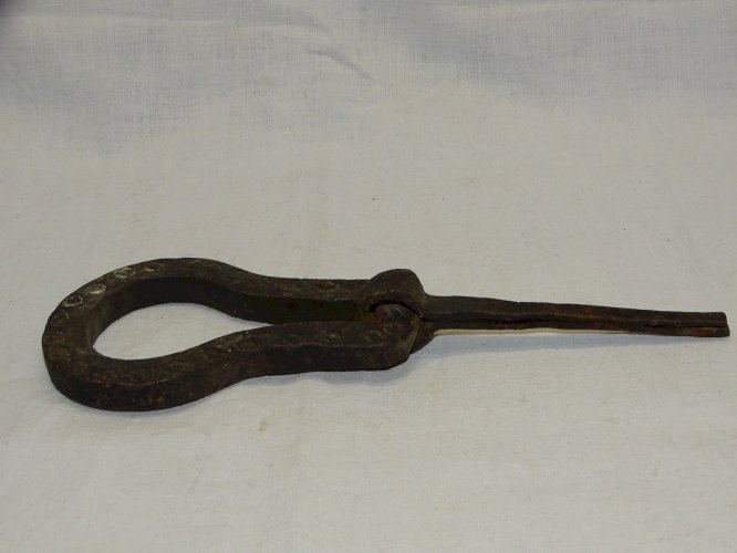 -ANCIEN HEURTOIR DE PORTE en FER FORGE AFRIQUE du NORD COLLECTION DECO    D