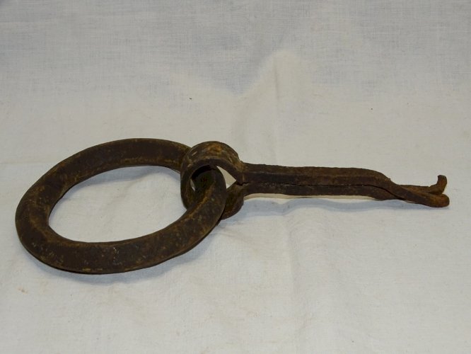 -ANCIEN HEURTOIR DE PORTE en FER FORGE AFRIQUE du NORD COLLECTION DECO    D