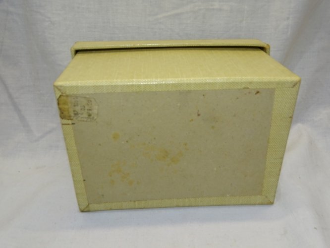 -ANCIEN JEU DE LOTO RACHEZ PARIS DANS SA BOITE COLLECTION JEU ANCIEN   D