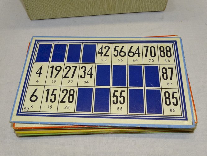 -ANCIEN JEU DE LOTO RACHEZ PARIS DANS SA BOITE COLLECTION JEU ANCIEN   D