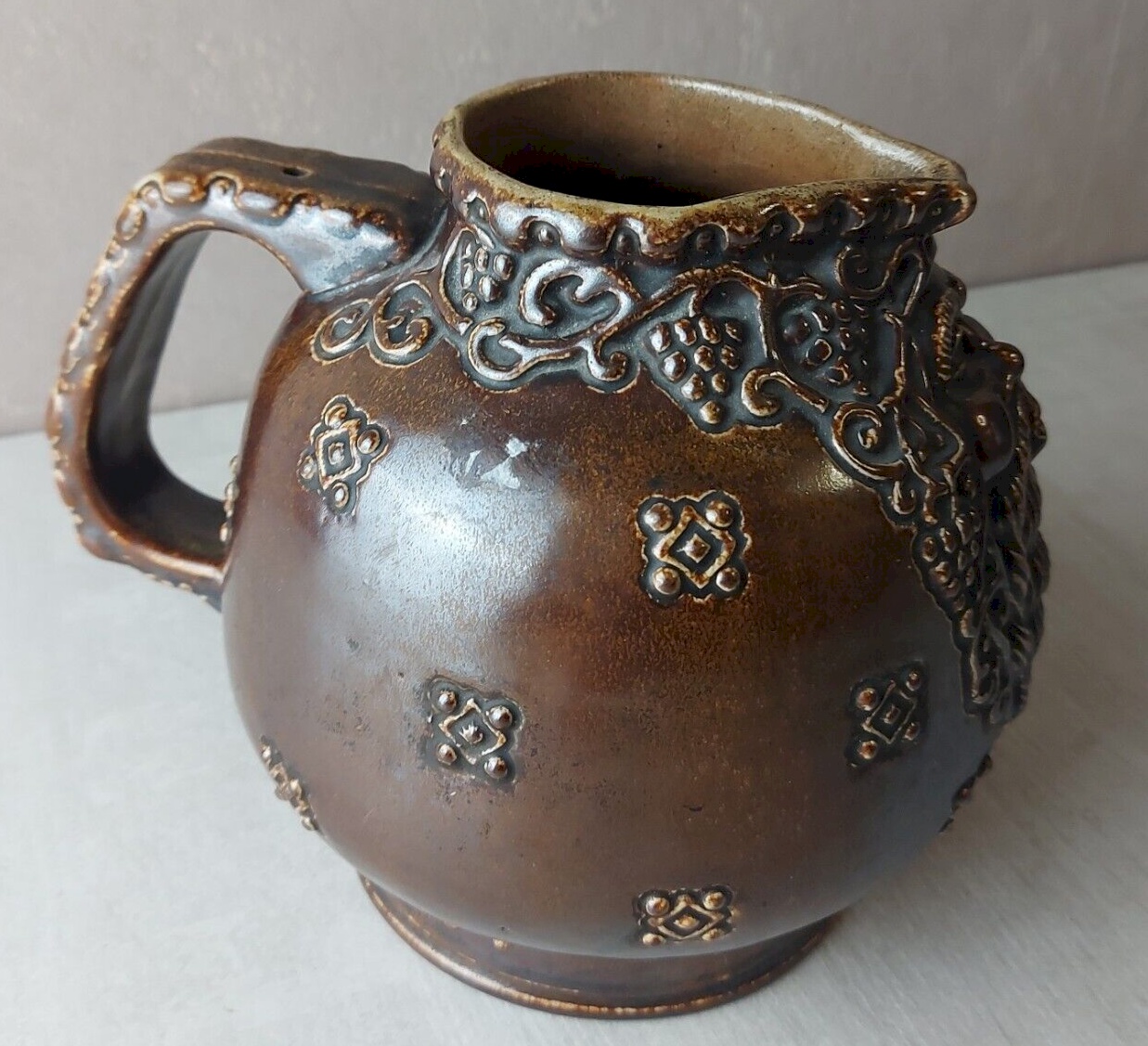 Grande Tasse En Grès Faite Main - Motif Souris D'atelier - Faïence Greyshott - Occasion