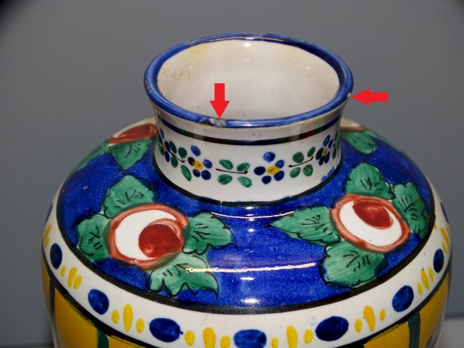 -ANCIEN JOLI VASE CERAMIQUE ALFRED RENOLEAU ANGOULEME JAUNE FLEURS ROSES   D