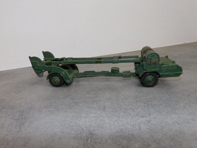 ANCIEN JOUET MECCANO MISSILE ERECTOR DINKY SUPERTOYS N°34