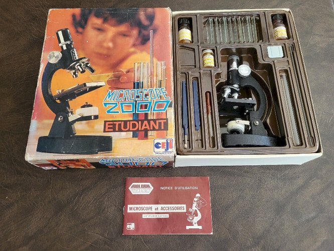 ANCIEN JOUET MICROSCOPE 2000 ETUDIANT CEJI EN BOITE