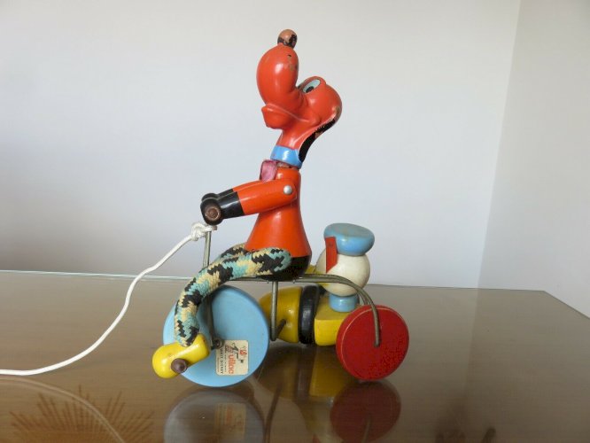 ANCIEN JOUET VILAC MADE IN FRANCE WALT DISNEY PRODUCTIONS JOUET EN BOIS A TIRER