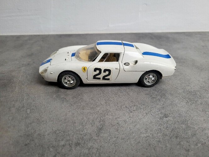 ANCIEN JOUET VOITURE BURAGO FERRARI 250 LM N° 12