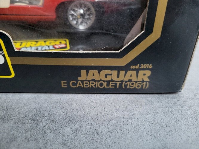 ANCIEN JOUET VOITURE BURAGO JAGUAR E CABRIOLET 1961 REF 3016 N° 29