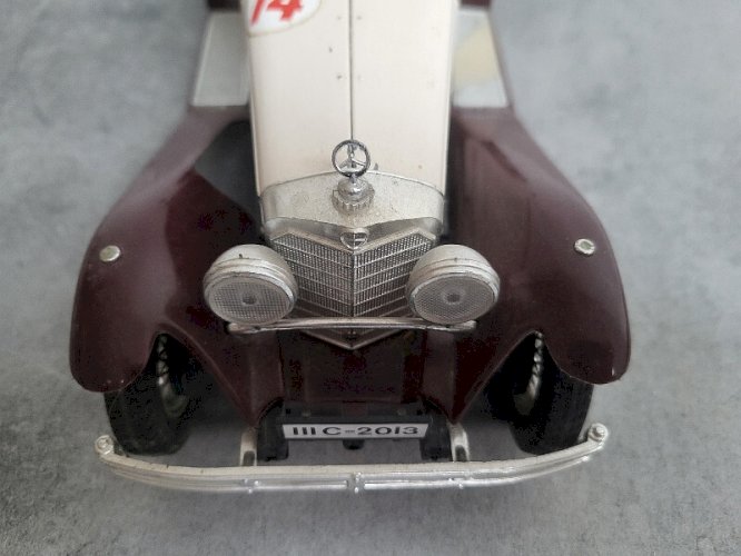 ANCIEN JOUET VOITURE BURAGO MERCEDES BENZ N° 18