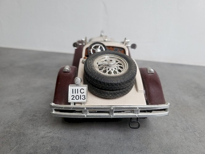 ANCIEN JOUET VOITURE BURAGO MERCEDES BENZ N° 18