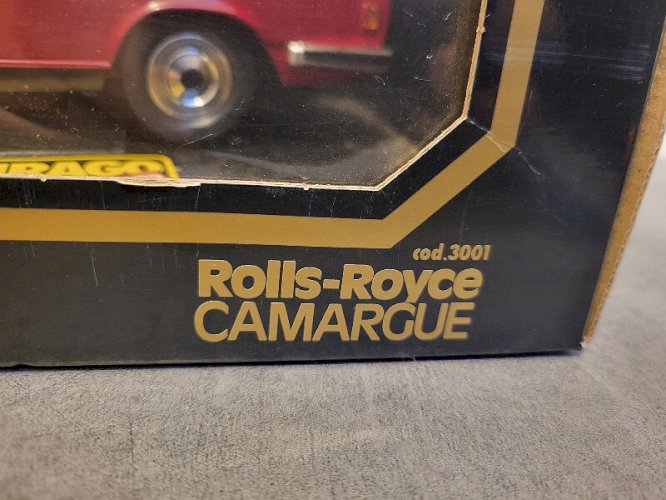 ANCIEN JOUET VOITURE BURAGO ROLLS ROYCE CAMARGUE REF 3001 N° 30