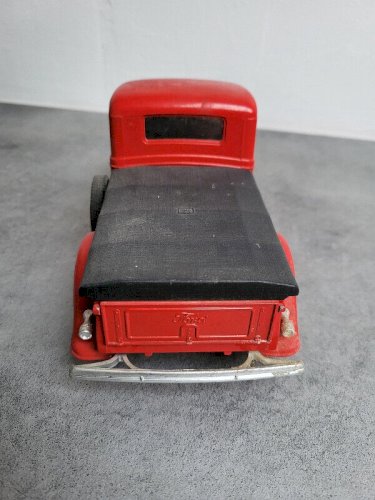 ANCIEN JOUET VOITURE SOLIDO FORD V8 1936 N° 26