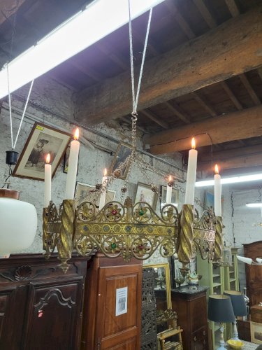 ANCIEN LUSTRE NEO GOTHIQUE EN BRONZE A 6 BOUGIES