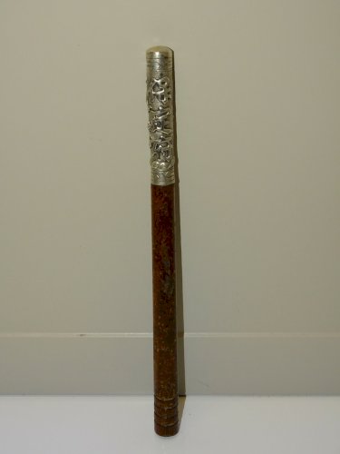 -ANCIEN MANCHE OMBRELLE INDOCHINE BOUT ARGENT REPOUSSE décor DRAGON & Idéogramme