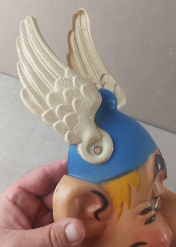 Ancien masque de carnaval, Astérix, César, 1974 vintage