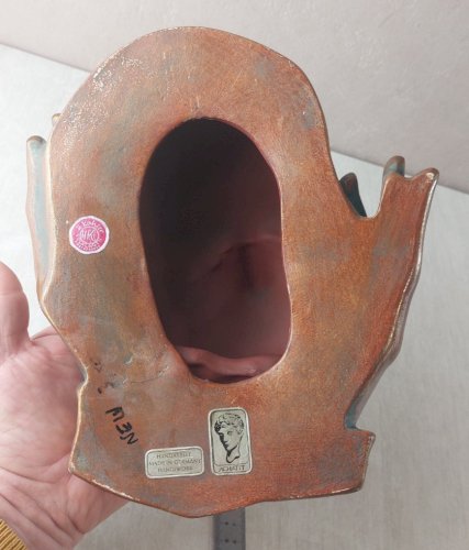 Ancien masque mural / Wandmaske, Achatit