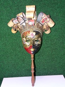 -ANCIEN MASQUE VENITIEN CERAMIQUE PEINTE GRELOTS FRISOTIS PAPIER DECO XXe  D