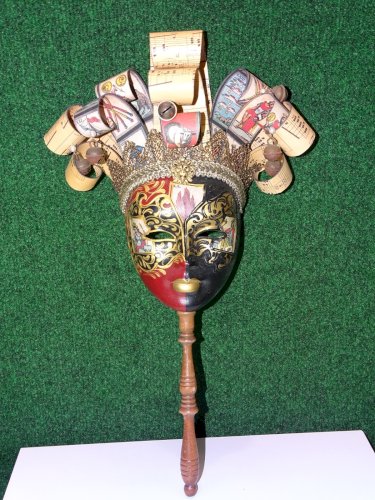 -ANCIEN MASQUE VENITIEN CERAMIQUE PEINTE GRELOTS FRISOTIS PAPIER DECO XXe  D