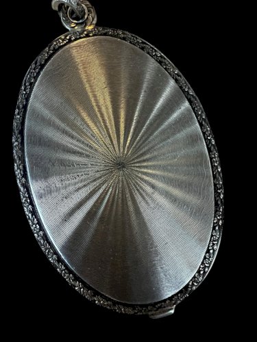 Ancien Massif pendentif Locket souvenir argent vermeil  XIXe siècle émail Rare