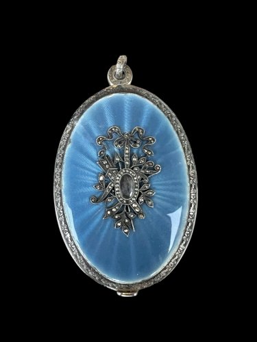 Ancien Massif pendentif Locket souvenir argent vermeil  XIXe siècle émail Rare