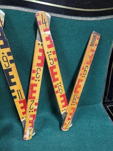 ANCIEN METRE DEPLIANT DE 3 METRES DE LONG EN BOIS
