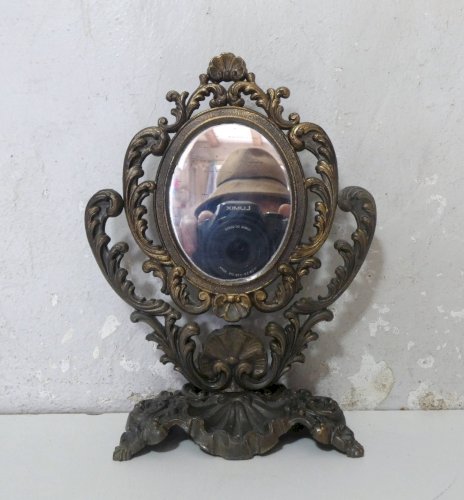 Ancien miroir de table psyché au style baroque