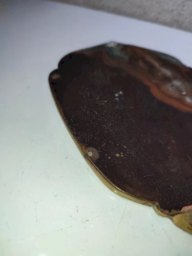 ancien miroir en bronze ou laiton avec verre biseautée en bon etat