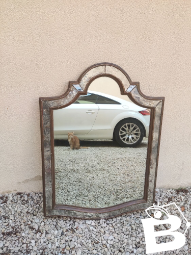 Ancien miroir en stuc