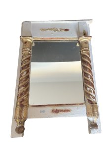 Ancien miroir glace de style Empire en bois peint blanc et dorures