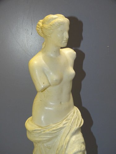 -ANCIEN MOULAGE du LOUVRE VENUS de MILO SOUVENIR PARIS COLLECTION VITRINE   D