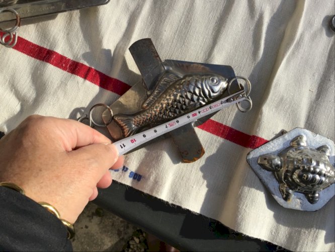 ANCIEN MOULE A CHOCOLAT  POISSON ?