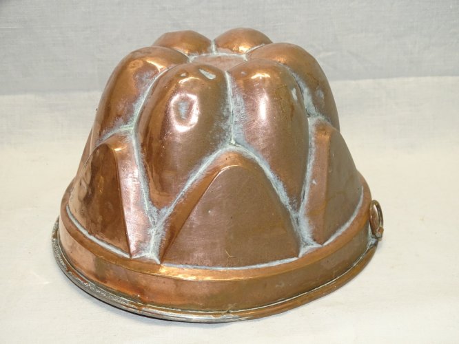 -ANCIEN MOULE A GATEAU EN CUIVRE étamé à l'intérieur Belle déco Cuisine     D