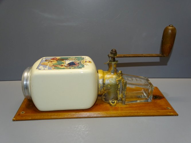 -ANCIEN MOULIN MURAL SARREGUEMINES  MOULIN DES REGIONS R FOUILLIO BEARN  D