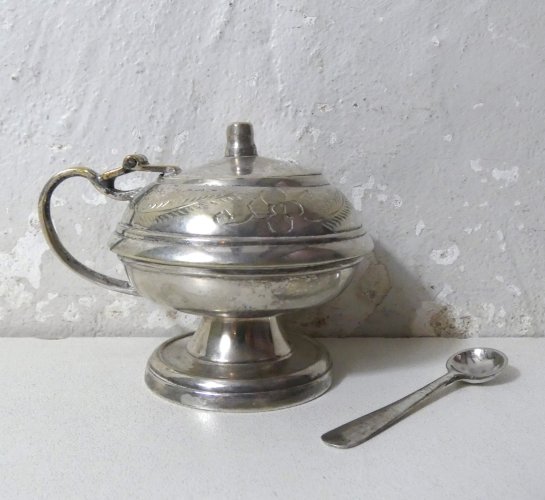 ancien moutardier en métal argenté