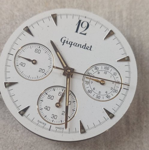 Ancien mouvement / mécanisme + cadran de montre Quartz Gigandet,  Ronda 763